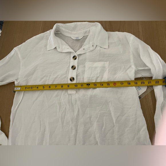 Time and Tru|White Long Tunic Button Down Blouse, Beachy Vibes•••Size Small,NWT - Picture 3 of 13